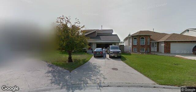 Larawan ng 94 Leger Crescent sa Winnipeg, Manitoba