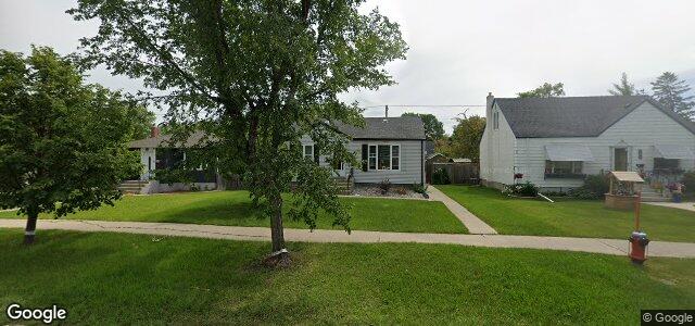 Larawan ng 584 Centennial Street sa Winnipeg, Manitoba