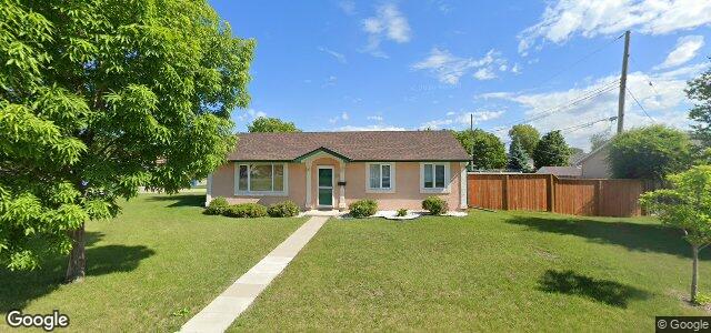 Larawan ng 101 Braintree Crescent sa Winnipeg, Manitoba