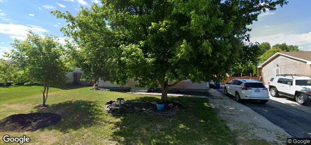 Larawan ng 172 Braintree Crescent sa Winnipeg, Manitoba