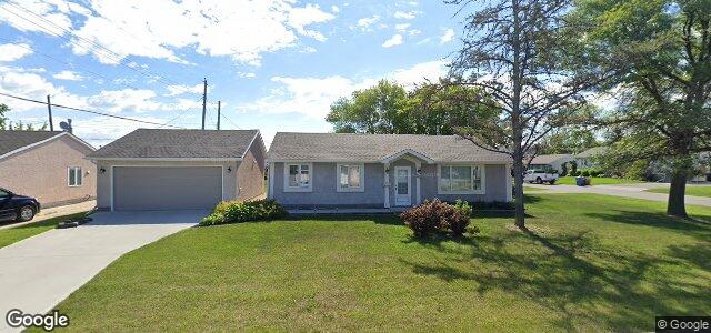 Larawan ng 23 Braintree Crescent sa Winnipeg, Manitoba