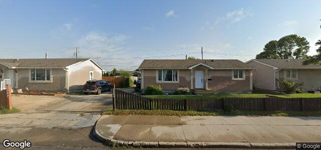 Larawan ng 2303 Ness Avenue sa Winnipeg, Manitoba