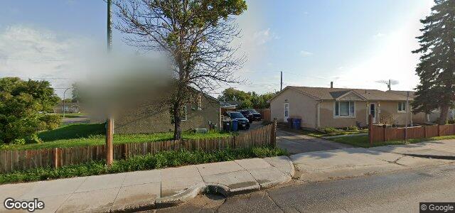 Larawan ng 2323 Ness Avenue sa Winnipeg, Manitoba