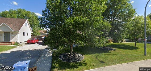 Larawan ng 33 Bourkewood Place sa Winnipeg, Manitoba