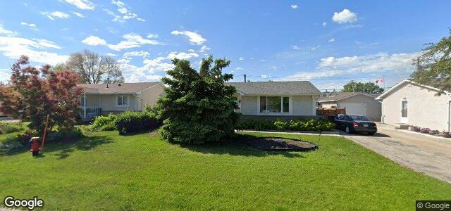 Larawan ng 34 Braintree Crescent sa Winnipeg, Manitoba