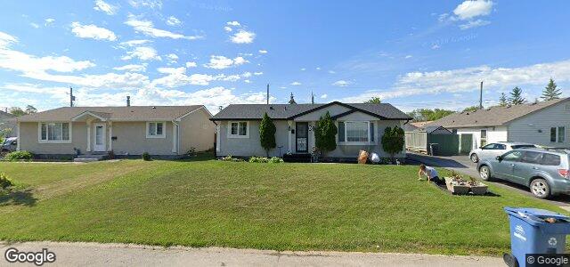 Larawan ng 50 Braintree Crescent sa Winnipeg, Manitoba