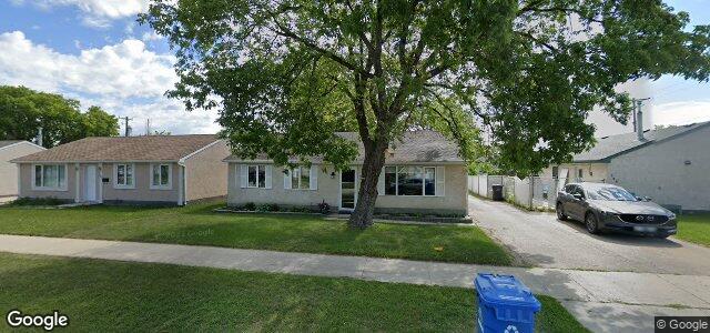 Photo of 513 Whytewold Road in Winnipeg, Manitoba