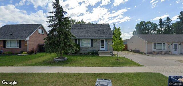 Larawan ng 545 Whytewold Road sa Winnipeg, Manitoba