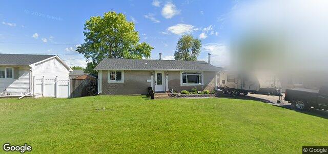 Larawan ng 63 Braintree Crescent sa Winnipeg, Manitoba