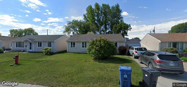Larawan ng 66 Jameswood Drive sa Winnipeg, Manitoba