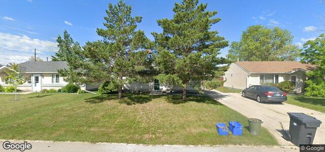 Larawan ng 92 Bourkewood Place sa Winnipeg, Manitoba