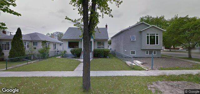 Larawan ng 1-302 Semple Avenue sa Winnipeg, Manitoba