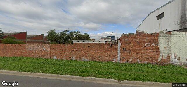 Larawan ng 10 Royal Crescent sa Winnipeg, Manitoba