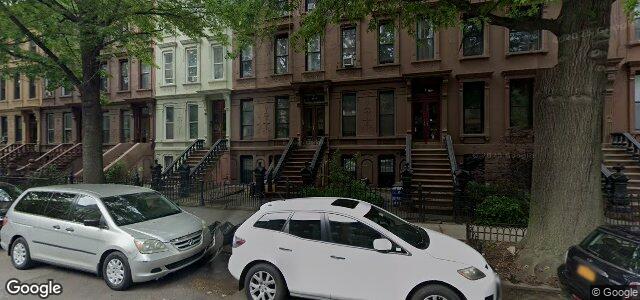 Larawan ng 215 Jefferson Avenue sa Winnipeg, Manitoba