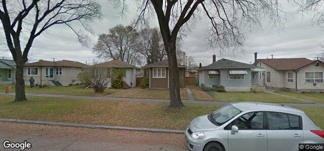 Larawan ng 219 Burrin Avenue sa Winnipeg, Manitoba