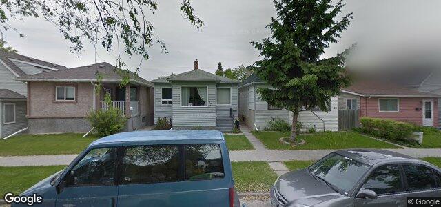 Larawan ng 221 Kilbride Avenue sa Winnipeg, Manitoba