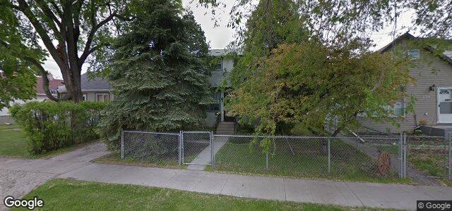 Larawan ng 222 Kilbride Avenue sa Winnipeg, Manitoba