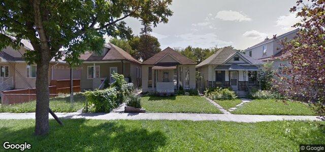 Larawan ng 222 Semple Avenue sa Winnipeg, Manitoba