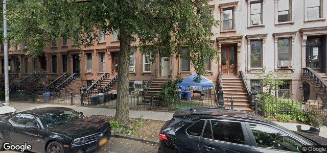 Larawan ng 223 Jefferson Avenue sa Winnipeg, Manitoba