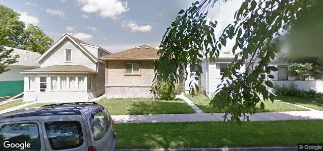 Larawan ng 223 Kilbride Avenue sa Winnipeg, Manitoba