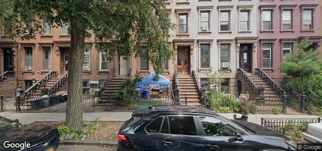 Larawan ng 225 Jefferson Avenue sa Winnipeg, Manitoba