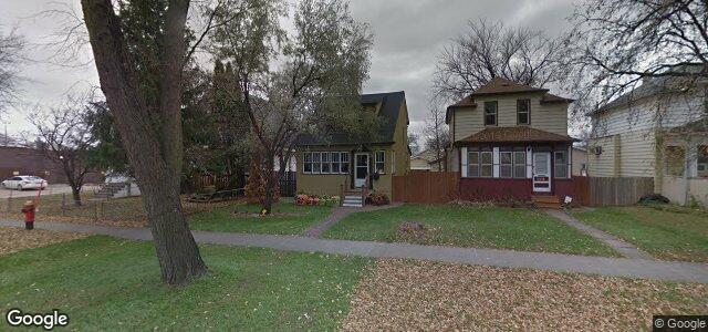 Larawan ng 226 Burrin Avenue sa Winnipeg, Manitoba