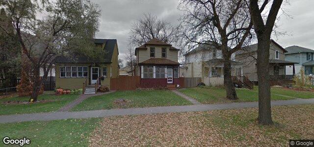 Larawan ng 228 Burrin Avenue sa Winnipeg, Manitoba