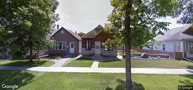 Larawan ng 230 Semple Avenue sa Winnipeg, Manitoba