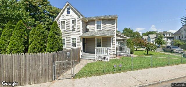 Photo of 233 Belmont Avenue in Winnipeg, Manitoba