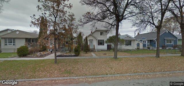 Photo of 237 Burrin Avenue in Winnipeg, Manitoba