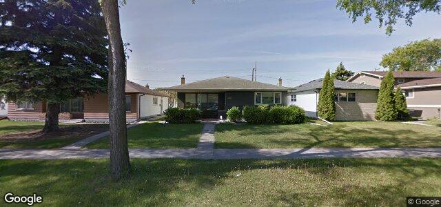 Larawan ng 240 Mcadam Avenue sa Winnipeg, Manitoba