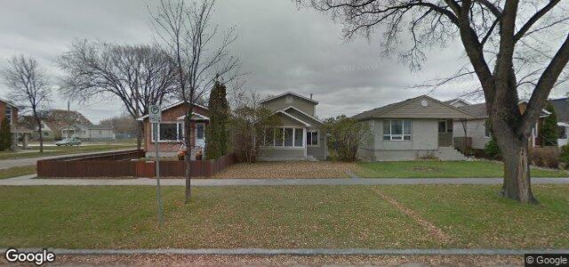 245 Burrin Avenue（加拿大曼尼托巴省温尼伯市）房屋照片