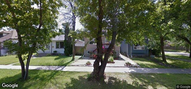 Larawan ng 250 Semple Avenue sa Winnipeg, Manitoba