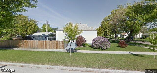 Larawan ng 250 Smithfield Avenue sa Winnipeg, Manitoba