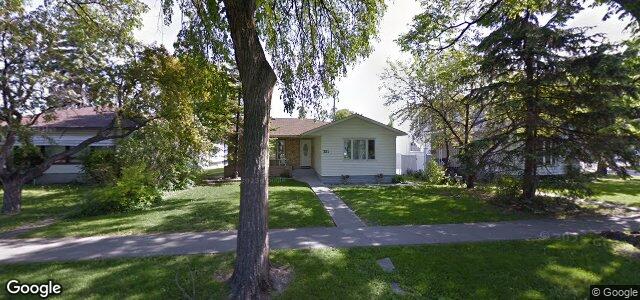 Larawan ng 261 Seven Oaks Avenue sa Winnipeg, Manitoba