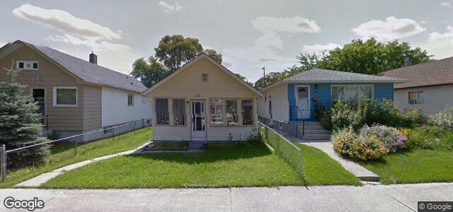 Larawan ng 268 Kilbride Avenue sa Winnipeg, Manitoba