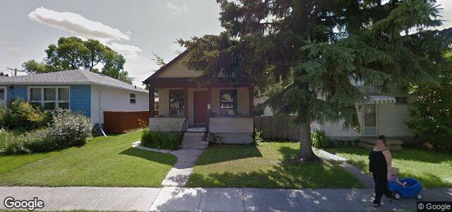 Larawan ng 274 Kilbride Avenue sa Winnipeg, Manitoba