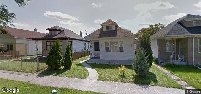 Larawan ng 296 Kilbride Avenue sa Winnipeg, Manitoba
