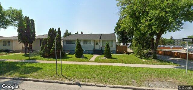 Larawan ng 300 Leila Avenue sa Winnipeg, Manitoba