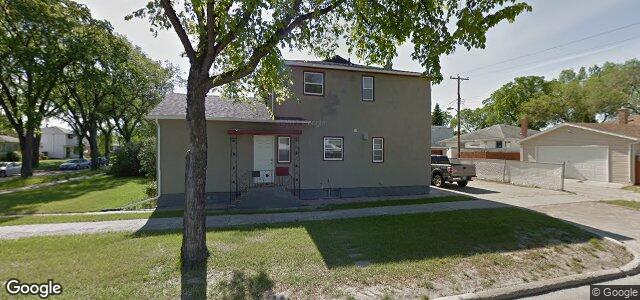 Larawan ng 300 Seven Oaks Avenue sa Winnipeg, Manitoba