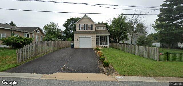 Larawan ng 302 Belmont Avenue sa Winnipeg, Manitoba