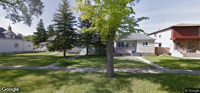 Larawan ng 304 Matheson Avenue sa Winnipeg, Manitoba