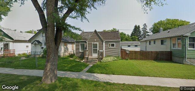 Larawan ng 315 Kilbride Avenue sa Winnipeg, Manitoba