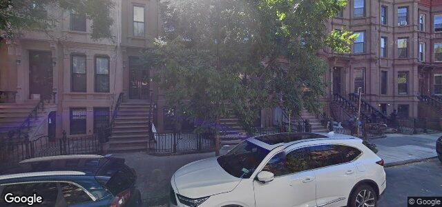 Larawan ng 322 Jefferson Avenue sa Winnipeg, Manitoba