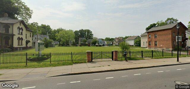 Larawan ng 323 Jefferson Avenue sa Winnipeg, Manitoba