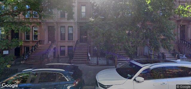 Larawan ng 324 Jefferson Avenue sa Winnipeg, Manitoba