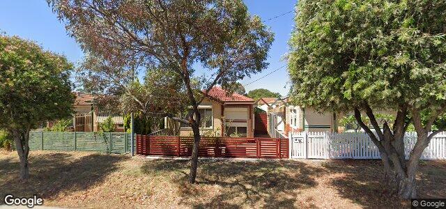 Larawan ng 325 Belmont Avenue sa Winnipeg, Manitoba