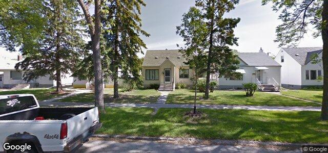 Larawan ng 329 Rupertsland Avenue sa Winnipeg, Manitoba