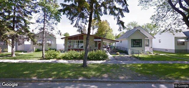 Larawan ng 331 Seven Oaks Avenue sa Winnipeg, Manitoba