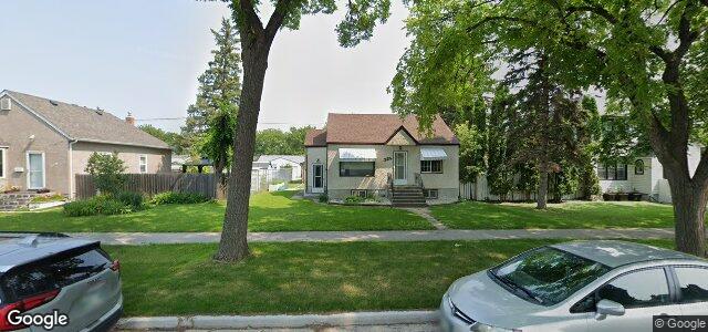 Larawan ng 335 Semple Avenue sa Winnipeg, Manitoba